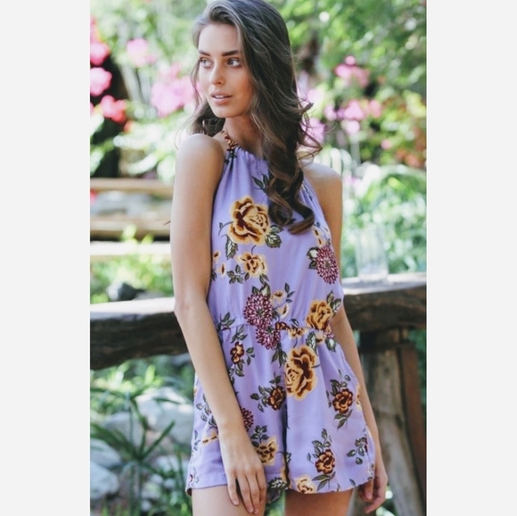 FINAL SALE 🆕🌿BOHO FLORAL ROMPER🌿 - Picture 1 of 6